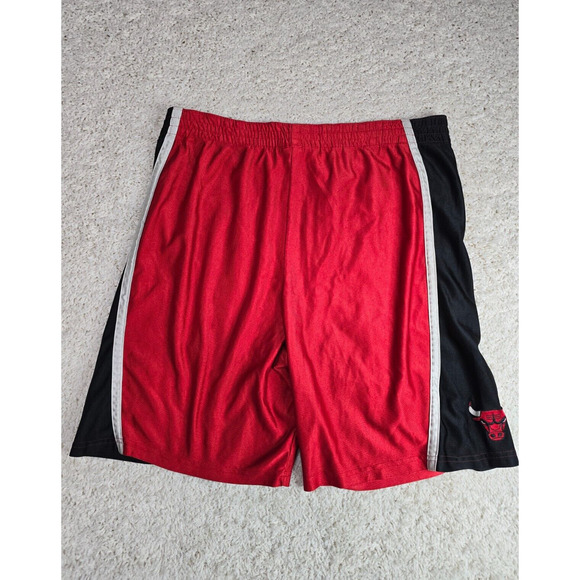 Vintage Chicago Bulls Team Nike Shorts Men’s Size Large Y2K - Picture 14 of 15
